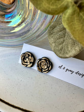 Load image into Gallery viewer, Rosette Stud Earrings - Black &amp; Gold
