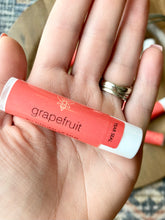 Load image into Gallery viewer, Beeswax Lip Balm (Single Tube)