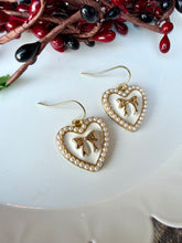 Load image into Gallery viewer, Pearl Heart Dangle Earrings
