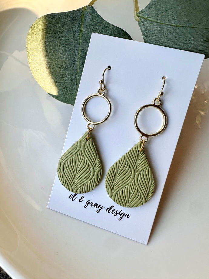 Mariette Dangle Earrings