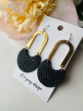 Load image into Gallery viewer, Mollie Dangle Earrings
