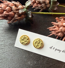 Load image into Gallery viewer, Quinn Stud Earrings
