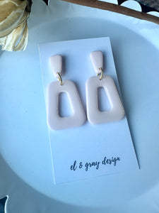 Gloria Dangle Earrings - Pale Pink