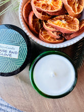 Load image into Gallery viewer, Orange Rind &amp; Clove Soy Candle (4 oz. Green Glass &amp; Black Lid)
