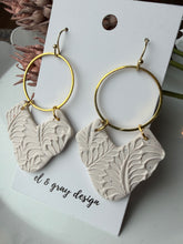 Load image into Gallery viewer, Mira Dangle Earrings

