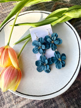 Load image into Gallery viewer, Polliana Dangle Earrings
