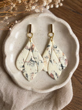 Load image into Gallery viewer, Guiliana Dangle Earrings
