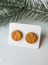 Load image into Gallery viewer, Textured Stud Earrings - Yellow Gold
