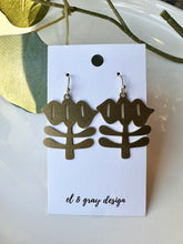 Load image into Gallery viewer, Looma Dangle Earrings
