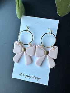 Bow Dangle Earrings - Pale Pink