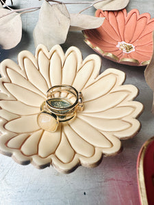 Daisy Dreams Trinket Tray - Pale Yellow