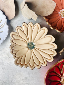 Daisy Dreams Trinket Tray - Pale Yellow