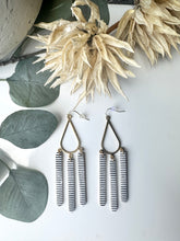 Load image into Gallery viewer, Candace Dangle Earrings
