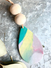 Load image into Gallery viewer, Watercolors Essential Oils Diffuser
