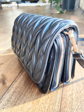 Load image into Gallery viewer, Giselle Quilted Crossbody Bag In Black
