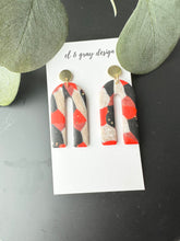 Load image into Gallery viewer, New York City Arch Dangle Earrings

