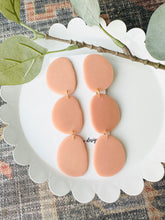 Load image into Gallery viewer, Large Pink Stones Dangle Earrings

